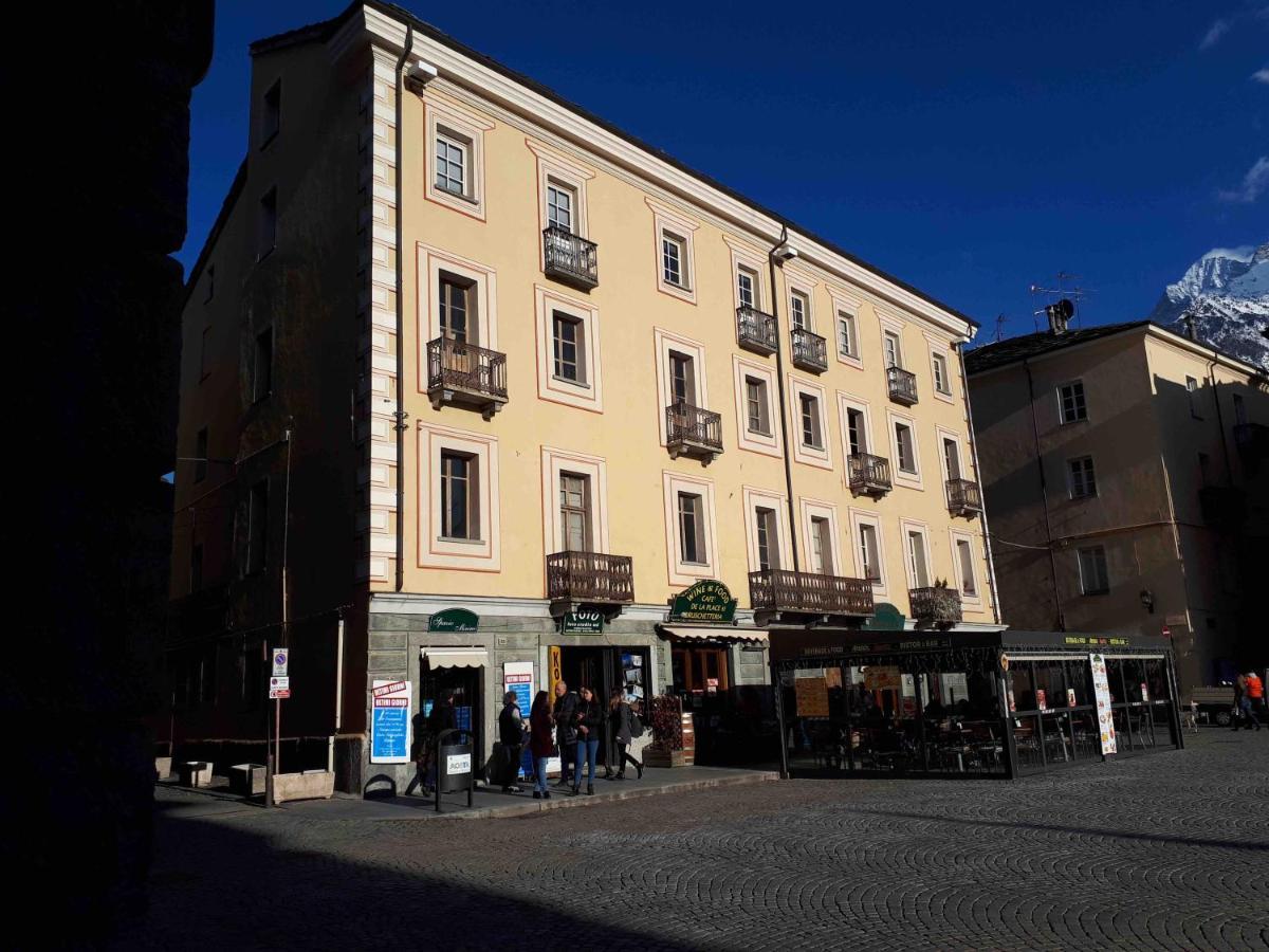 Les Fleuves - Buthier Apartment Aosta Exterior photo